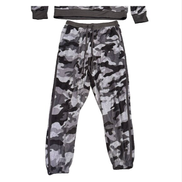 DKNY Super Soft Gray Camo Jogger Set - Picture 2 of 5